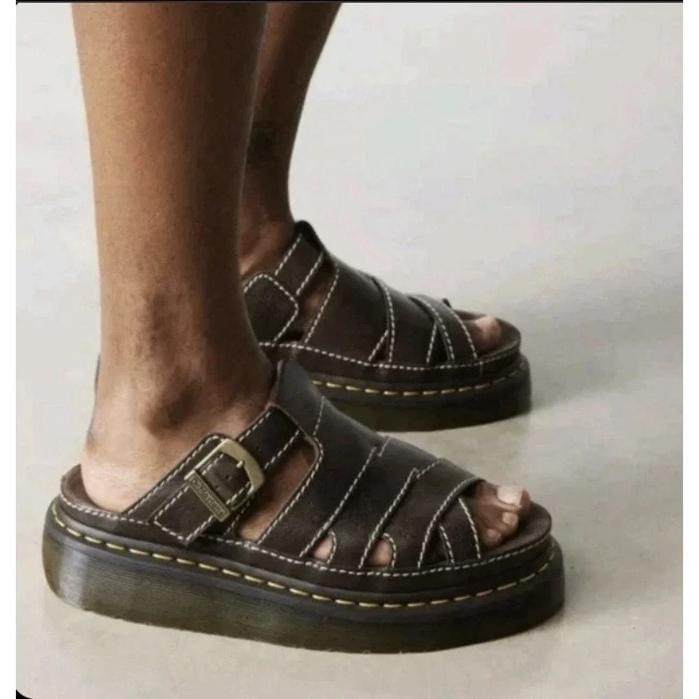 Dr. Martens Maxxy Slide Mens 12 Brown Leather Platform Buckle Sandals